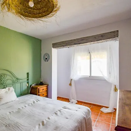 Old Town House בית נופש *